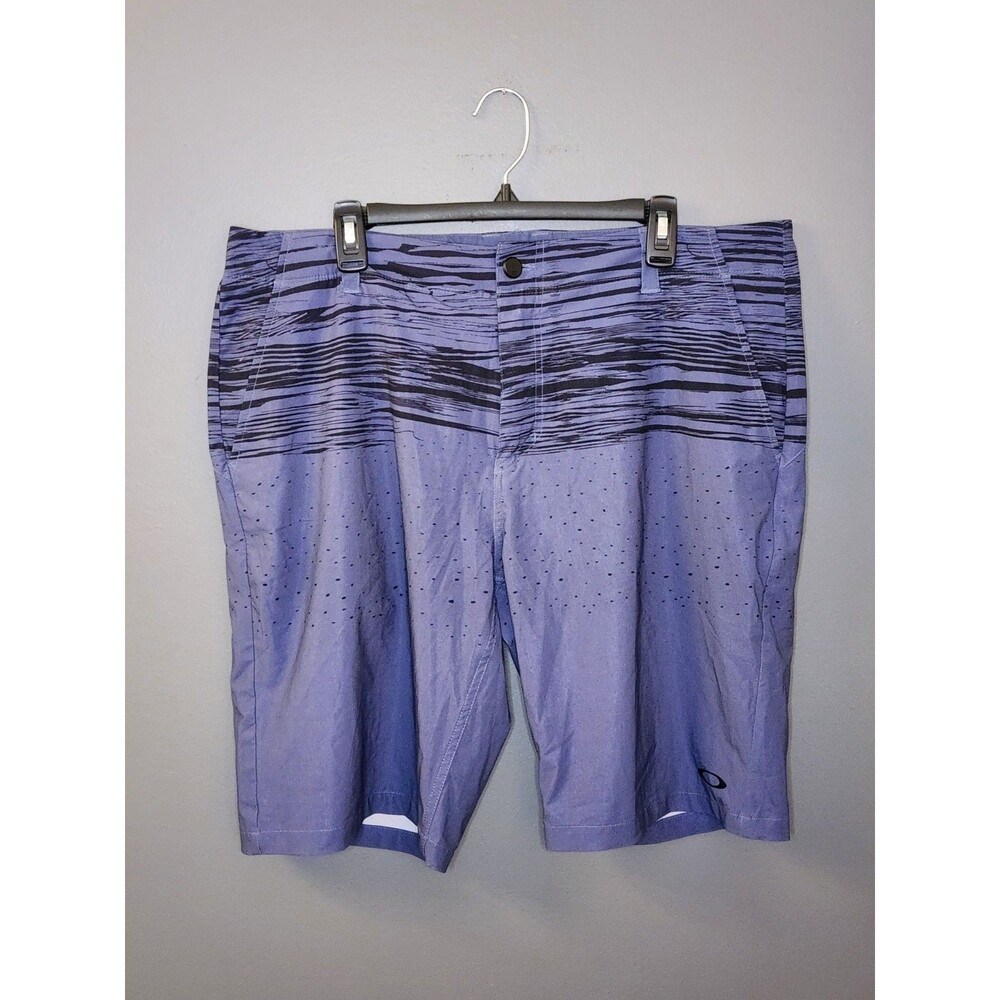 Oakley Wave‎ Shorts Men's Size 38 Ohydrolix Blue Indigo Stretch Performance 11"